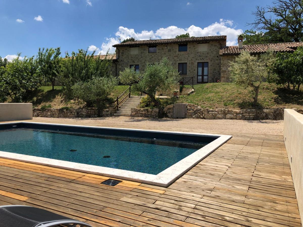 Agriturismo Sant'Angelo Holiday Farm Gualdo Cattaneo Zewnętrze zdjęcie